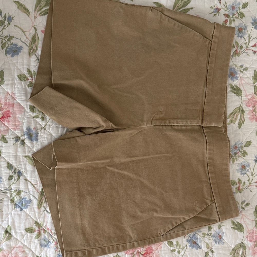 LOFT Tan Women's Riviera Shorts